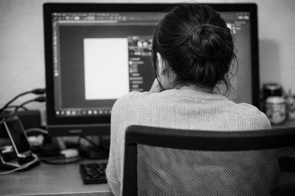 会社バレが怖くてチャットレディを始められない人へ。仕組みを知れば対策できます！