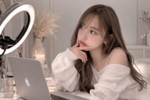 チャットレディをノンアダルトで登録する前に知っておきたい「始め方」の選び方